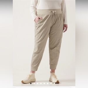 Athleta Pant Trouser Trekkie North Jogger Tan Neutral Hiking Climbing Abrasion